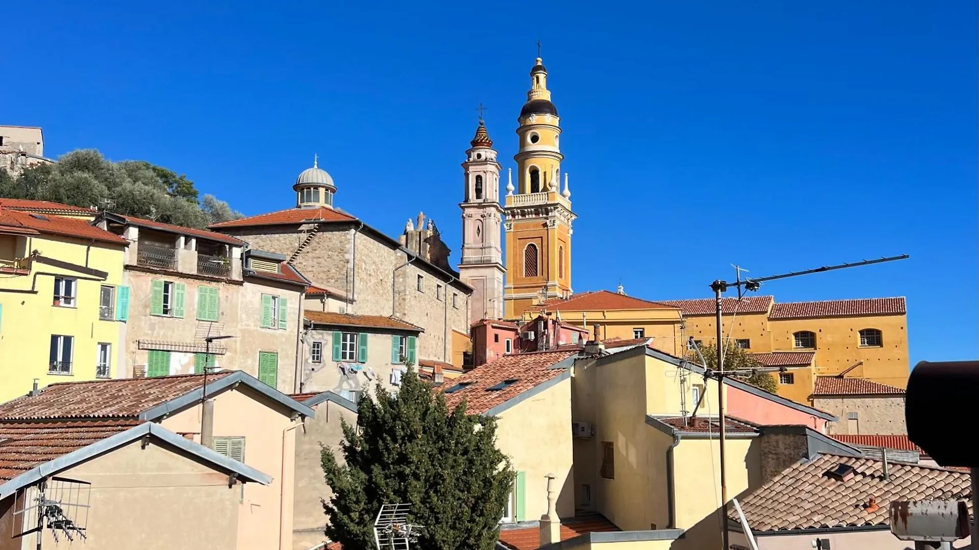 Appartamento Palm Riviera Capucins - Vieille Ville De Menton - Vue Mer Francia